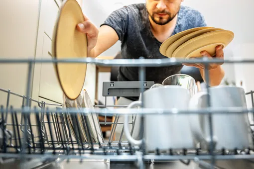 Как со временем не испортить посудомоечную машину?