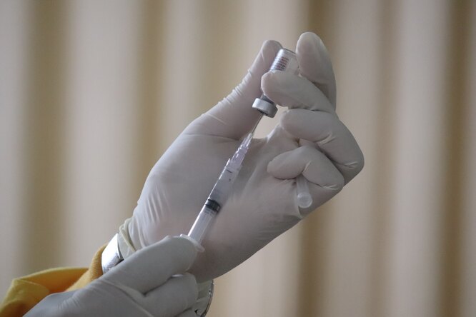 Сочетаются ли между собой разные вакцины: мнение ученых Сочетаются ли между собой разные вакцины: мнение ученых