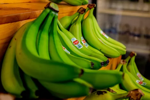 Кому и когда надо есть именно зеленые бананы?