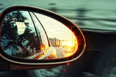 Как правильно отрегулировать зеркала автомобиля?