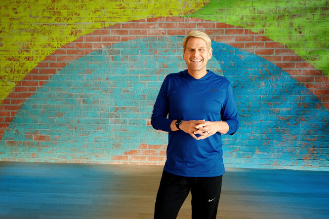 Джей Бланик, директор Apple по технологиям для фитнеса и здоровья, дал интервью российскому Men Today