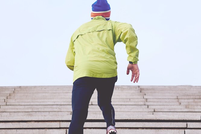 Как начать бегать, если вам за 50: рекомендации для тех, кто хочет оставаться в форме в любом возрасте