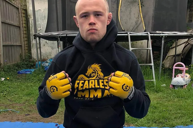 «На секунду я увидел Бога»: боец UFC чуть не умер во время жуткой весогонки «На секунду я увидел Бога»: боец UFC чуть не умер во время жуткой весогонки