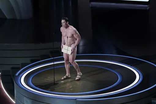Неожиданный поворот на церемонии «Оскар»: Джон Сина вышел на сцену почти голым