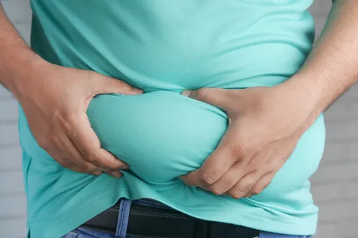 Почему мужчины быстро толстеют: мнение эндокринолога