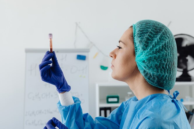 Определена иммунологическая эффективность вакцины «ЭпиВакКорона» Определена иммунологическая эффективность вакцины «ЭпиВакКорона»