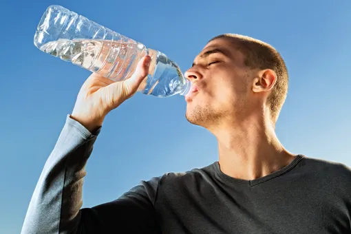 Опасно ли для здоровья пить слишком много воды