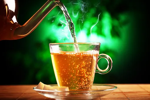 Как чай помогает в профилактике болезней: 12 полезных свойств этого напитка