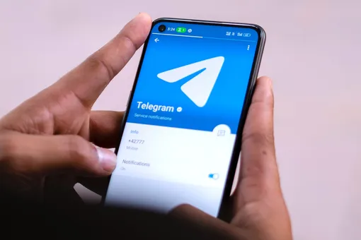 Telegram сделал сторис бесплатными для всех в честь 10-летия мессенджера