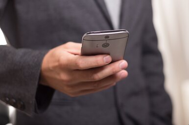 Как перестать «зависать» в смартфоне: 5 простых шагов по избавлению от зависимости Как перестать «зависать» в смартфоне: 5 простых шагов по избавлению от зависимости