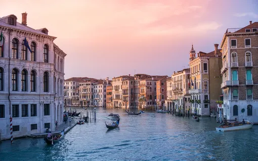 Постарайтесь в своей поездке по Италии обязательно заглянуть и в Венецию