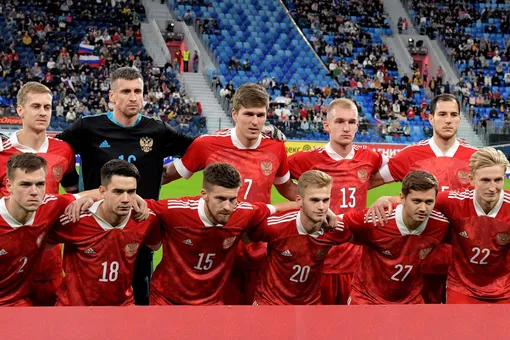 Какую форму будут носить игроки сборной России по футболу? Производством займется русская компания