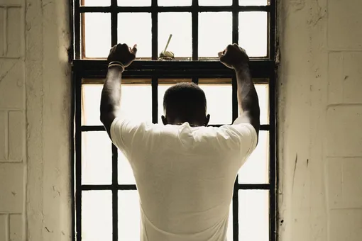 Заключенные в Индии не хотят покидать тюрьму условно-досрочно — они считают, что там безопаснее
