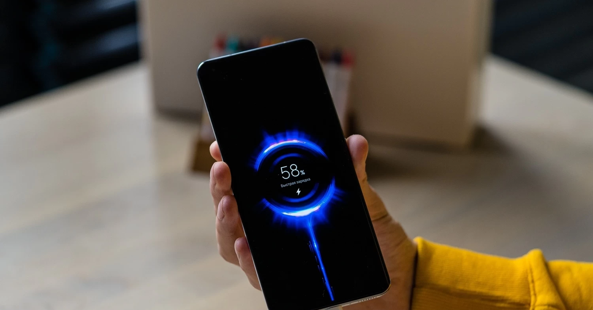 Главные ошибки при зарядке смартфона, которые могут навредить батарее