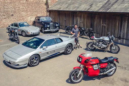 Ричард Хаммонд продаст часть своей коллекции автомобилей и мотоциклов