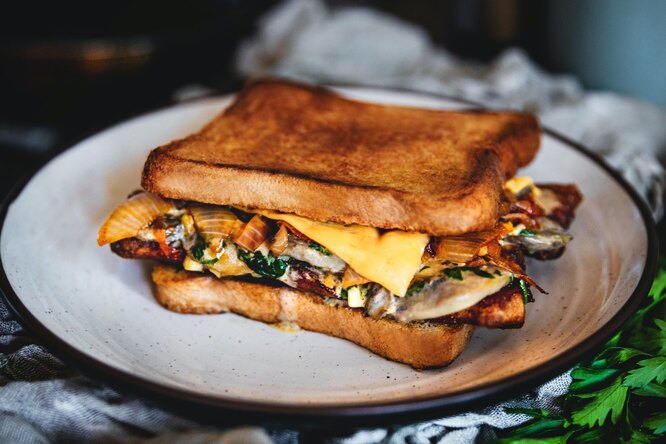 5 вкусных и полезных рецептов тостов на завтрак 5 вкусных и полезных рецептов тостов на завтрак