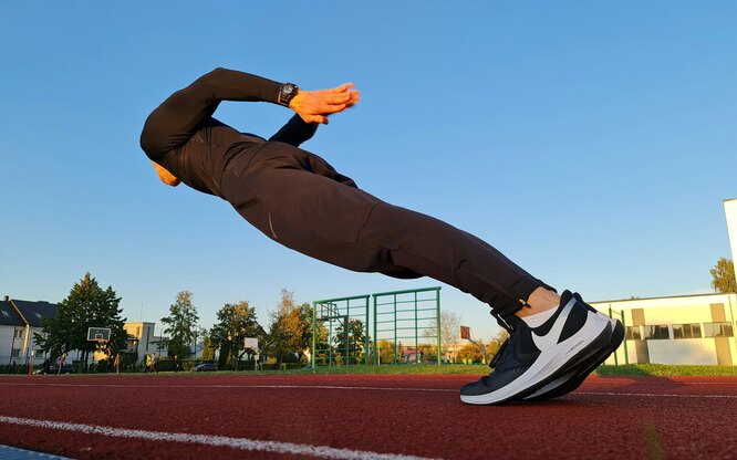 правом или левом положении