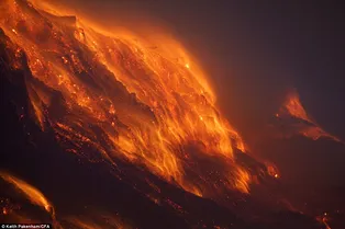 10 природных пожаров, которые никак не заканчиваются