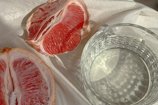 Чем полезен грейпфрут: 4 удивительных свойства этого цитруса, о которых вы не догадывались