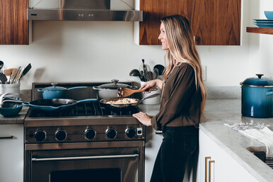 Забудьте о долгих часах на кухне: 15 гаджетов, которые ускорят вашу готовку