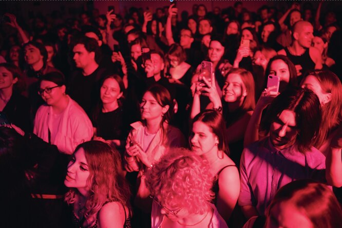В МАММ прошла первая в Москве серия музыкальных концертов «МТС Live Sessions» В МАММ прошла первая в Москве серия музыкальных концертов «МТС Live Sessions»