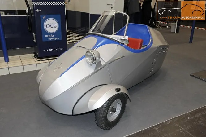 Fend Flitzer. Трудно поверить, но это не Messerschmitt, а именно Fend Flitzer инженера Фрица Фенда. Компания строила микрокары с 1948 по 1950 год и успела построить около 250 машин, после чего Фенд продал ряд своих разработок как раз Messerschmitt.