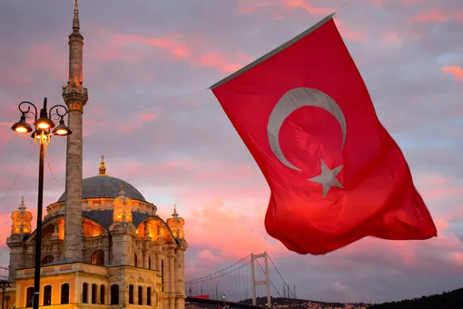 Путевки в Турцию подорожали почти на 50% — туроператоры назвали 2 главные причины