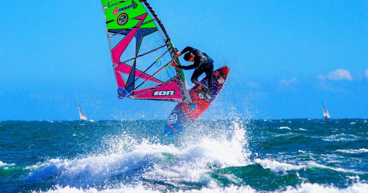 Sailing 18. Tosher 18 Sail.