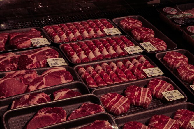 Действительно ли красное мясо влияет на развитие рака: мнение ученых