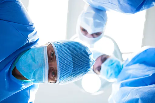 Исповедь у пластического хирурга: почему важно откровенно сказать о скрытых проблемах со здоровьем