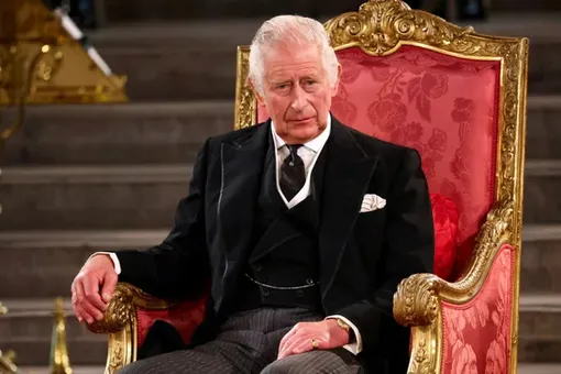 Разочарован и подавлен: племянник короля Карла III рассказал о самочувствии больного раком монарха