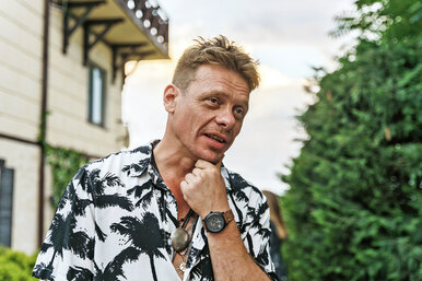 «В жизни и так хватает экстрима, поэтому прыжки с парашютом мне не понять»: Павел Майков о трюках на съемках