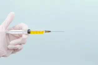 В Великобритании начали тестировать вакцину от рака: она предотвращает риски столкнуться с рецидивом