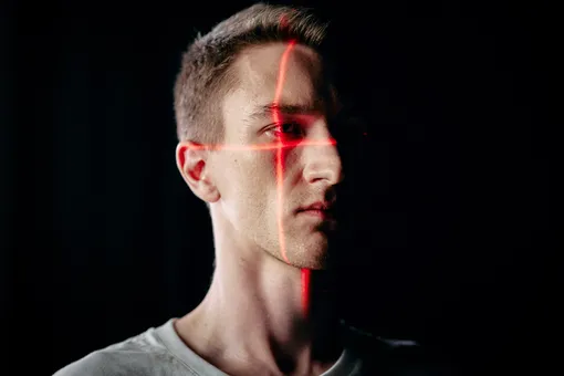Мифы о лазерной коррекции зрения: разрушаем страхи и фобии