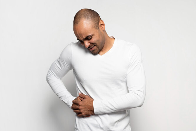 Почему болит бок во время тренировки?