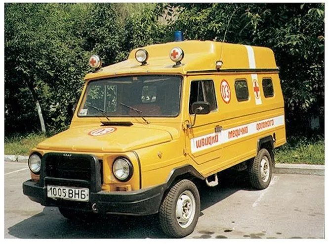 1997 год, ЛуАЗ-13021-08 «Скорая помощь». Опытный полноприводный медицинский автомобиль для сельских фельдшерских пунктов. К слову, мог бы стать заменой «буханкам».