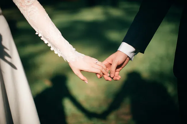 Как сэкономить на свадьбе при помощи ChatGPT: реальные истории