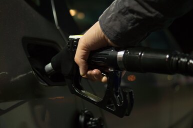 Как меньше тратить на бензин: 5 лайфхаков, которые помогут сэкономить