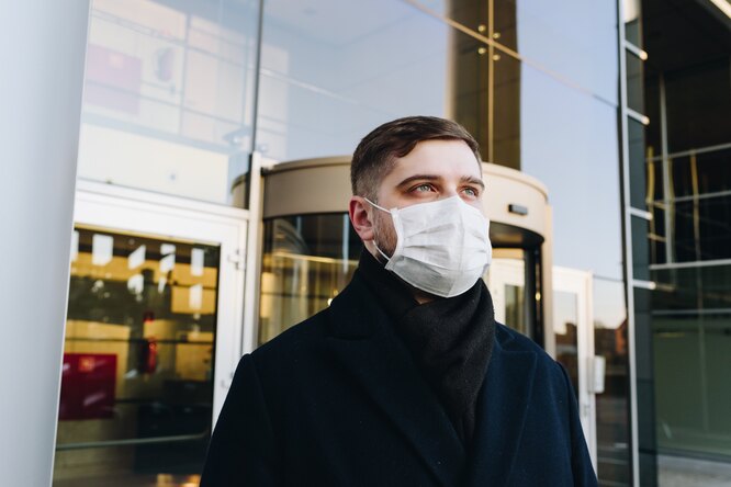 Россиян ждет тройная эпидемия: грипп, коронавирус и ОРВИ — как определить, чем именно вы заразились?