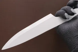 Как вода становится металлом: процесс создания ножа из воды