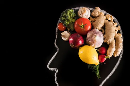 3 вида продуктов, которые защитят вас от болезни Альцгеймера