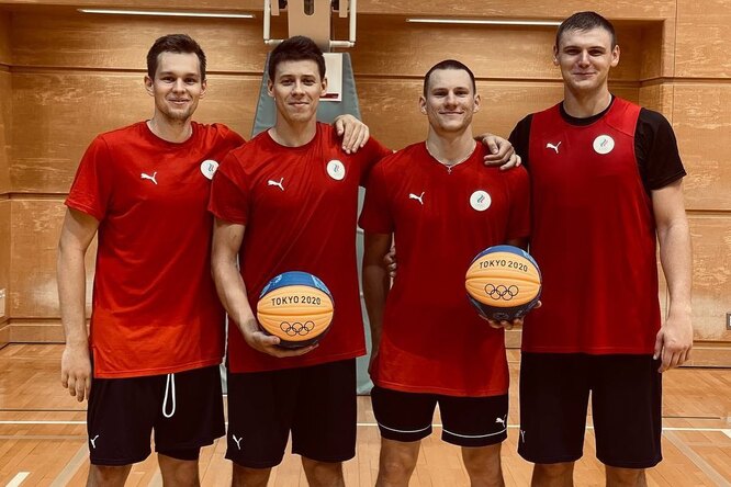 Вслед за женской сборной: мужчины выиграли серебро в баскетболе 3х3 Вслед за женской сборной: мужчины выиграли серебро в баскетболе 3х3