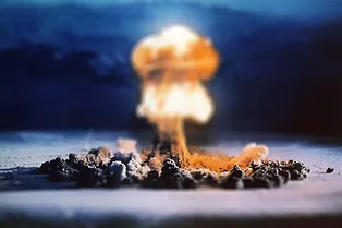 Может ли погибнуть экипаж атомного бомбардировщика: 5 вопросов об испытании знаменитой Царь-бомбы в СССР