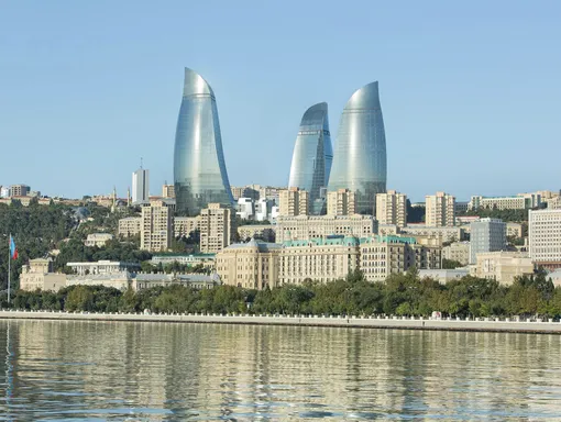Отель Fairmont Flame Towers стал символом современного Баку