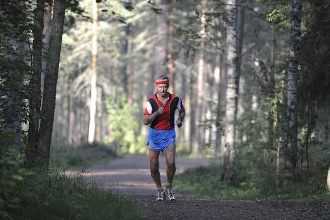 80-летний пенсионер установил рекорд России по легкой атлетике