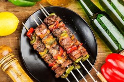 Как приготовить вкусный шашлык: попробуйте только лучшие рецепты