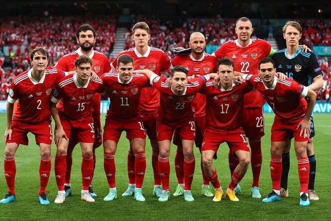 Сборная России вылетела из топ-40 рейтинга FIFA впервые за два года Сборная России вылетела из топ-40 рейтинга FIFA впервые за два года