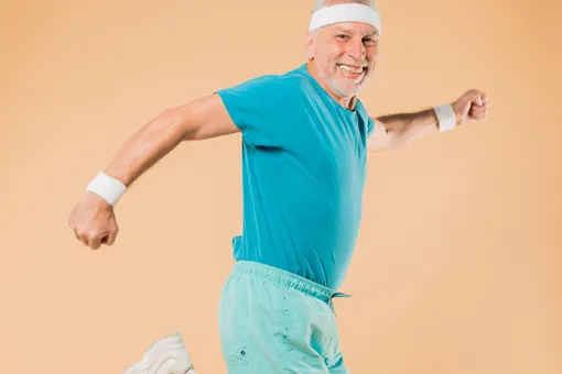 Как тренироваться, чтобы стать долгожителем: лучшие программы для мужчин старше 50 лет