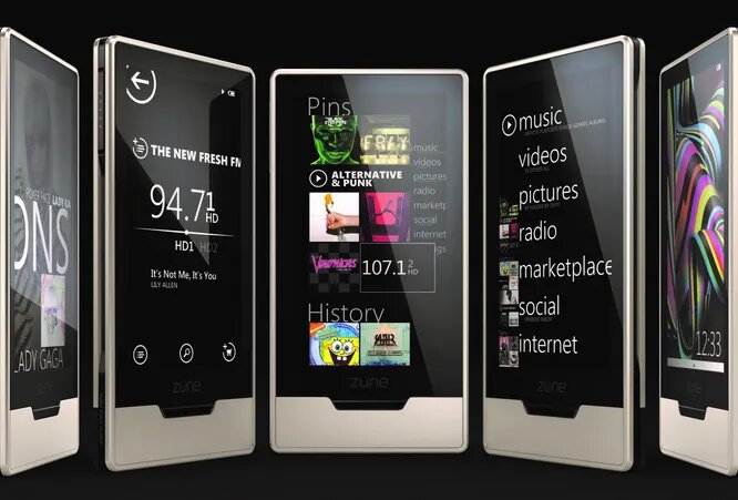 Microsoft Zune жалкая попытка от Microsoft в 2006 году урвать кусочек рынка от Apple и iPod. Zune критиковали за плохой звук и неудобный для покупки музыки «Рынок». Билл Гейтс заявил, что Zune «мечта, которая поведёт нас в будущее», но в связи с плохими продажами проект прикрыли в 2011 году.