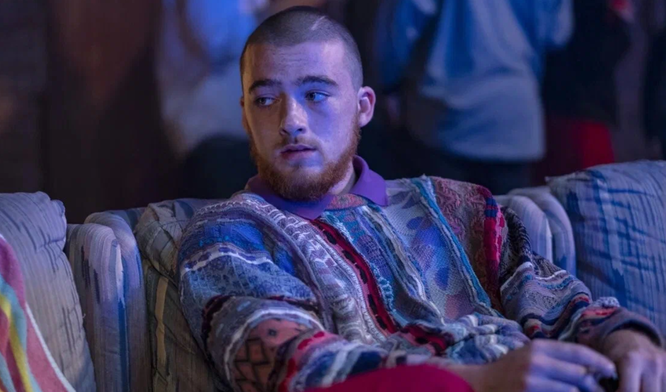 Кадр из сериала «Эйфория» Кадр из сериала «Эйфория»